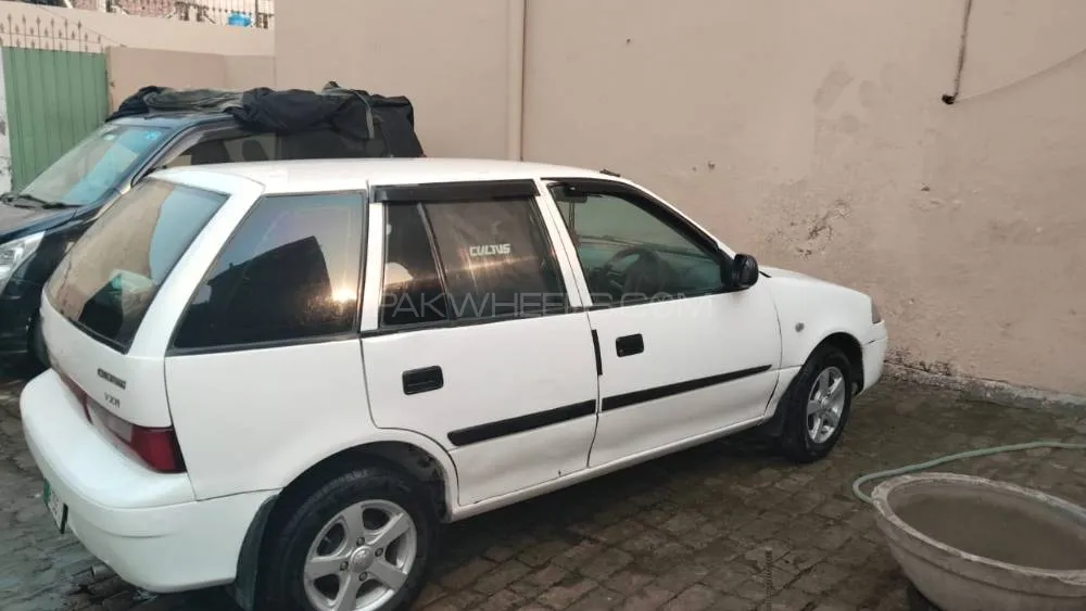 Suzuki Cultus 2004 for Sale in Lahore Image-1