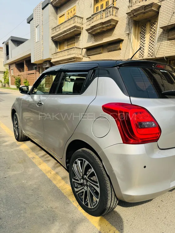 Suzuki Swift 2023 for Sale in Faisalabad Image-1