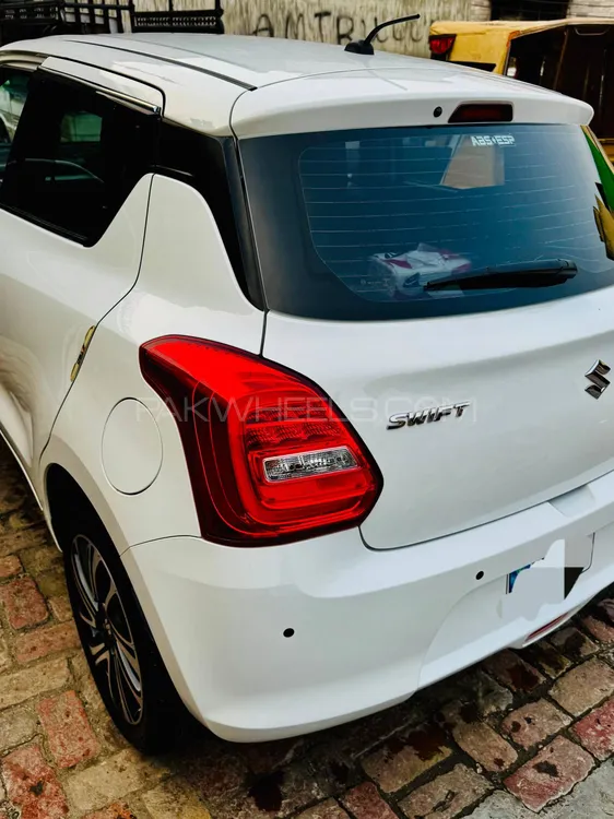 Suzuki Swift 2024 for Sale in Islamabad Image-1