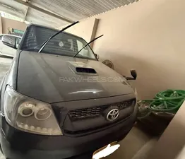 Toyota Hilux Invincible 2009 for Sale
