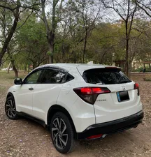 Honda Vezel Hybrid RS Honda Sensing  2017 for Sale