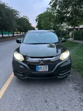 Honda Vezel Hybrid Z 2016 for Sale