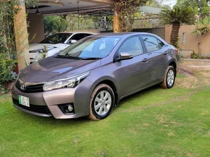 Toyota Corolla Altis Automatic 1.6 2015 for Sale
