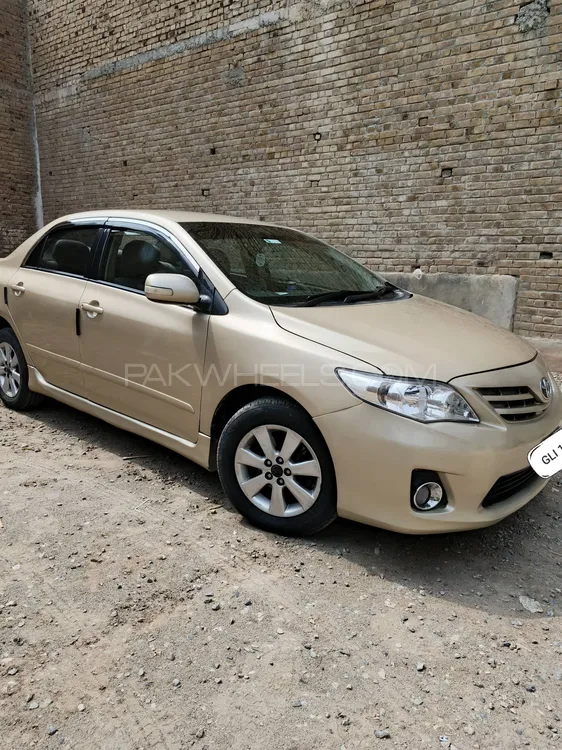 Toyota Corolla 2011 for Sale in Peshawar Image-1