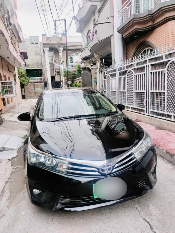 Toyota Corolla 2014 for Sale in Lahore Image-1
