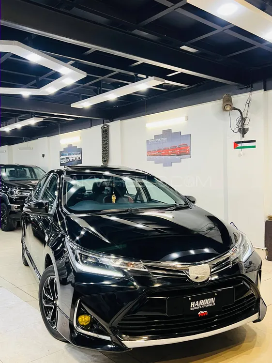 Toyota Corolla 2023 for Sale in Karachi Image-1