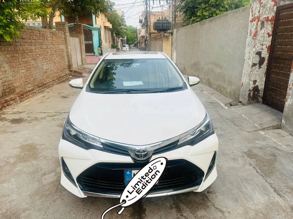 Toyota Corolla 2022 for Sale in Faisalabad Image-1