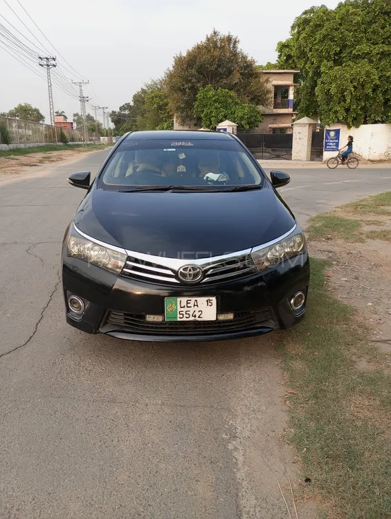 Toyota Corolla 2015 for Sale in Sargodha Image-1