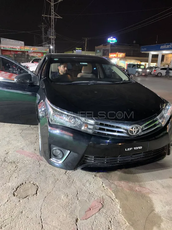 Toyota Corolla 2016 for Sale in Islamabad Image-1