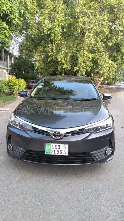 Toyota Corolla 2017 for Sale in Lahore Image-1