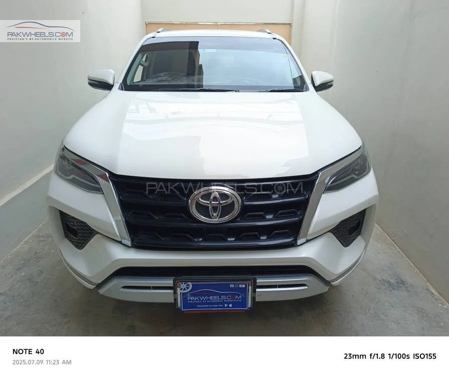 Toyota Fortuner 2022 for Sale in Karachi Image-1