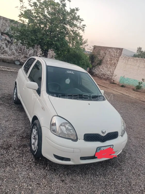 Toyota Vitz 2003 for Sale in Peshawar Image-1
