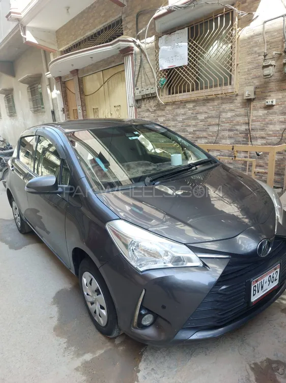 Toyota Vitz 2019 for Sale in Karachi Image-1