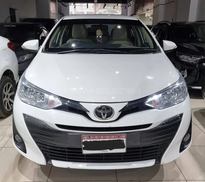 Toyota Yaris Sedan 2022 for Sale in Karachi Image-1