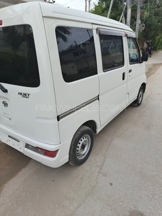 ڈائیہاتسو ہائی جیٹ 2020 for Sale in کراچی ڈائیہاتسو ہائی جیٹ 2020 for Sale in کراچی Image-6