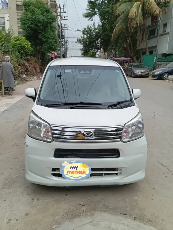 Daihatsu Move 2018 for Sale in Karachi Image-1