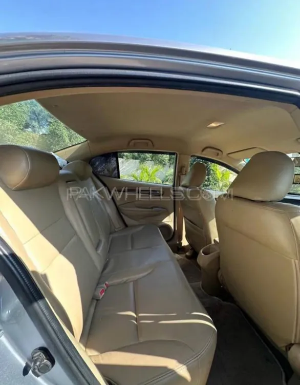 Honda City 2018 for Sale in Islamabad Image-1