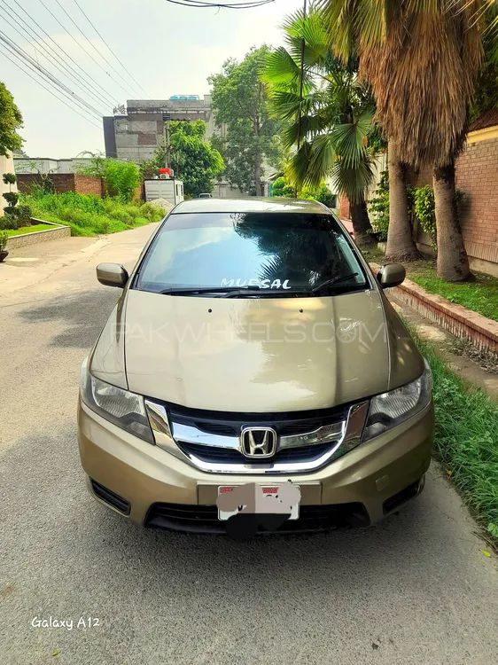 Honda City 2011 for Sale in Faisalabad Image-1