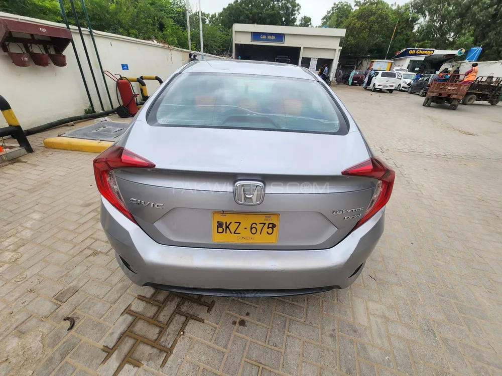 Honda Civic 2017 for Sale in Karachi Image-1