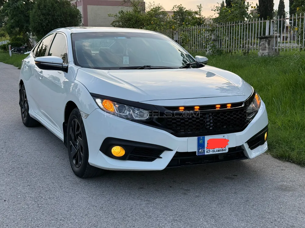 Honda Civic 2018 for Sale in Islamabad Image-1