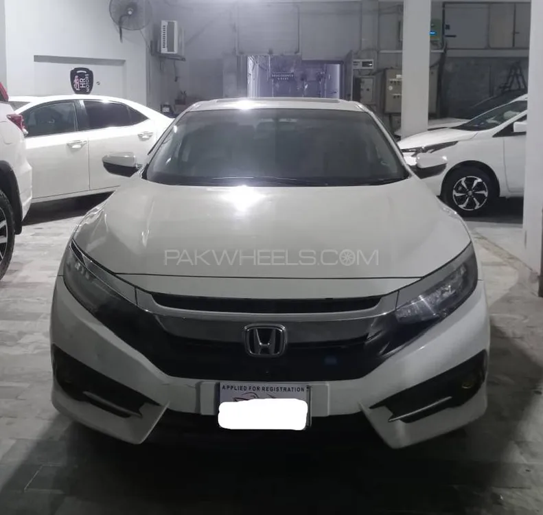 Honda Civic 2020 for Sale in Lahore Image-1