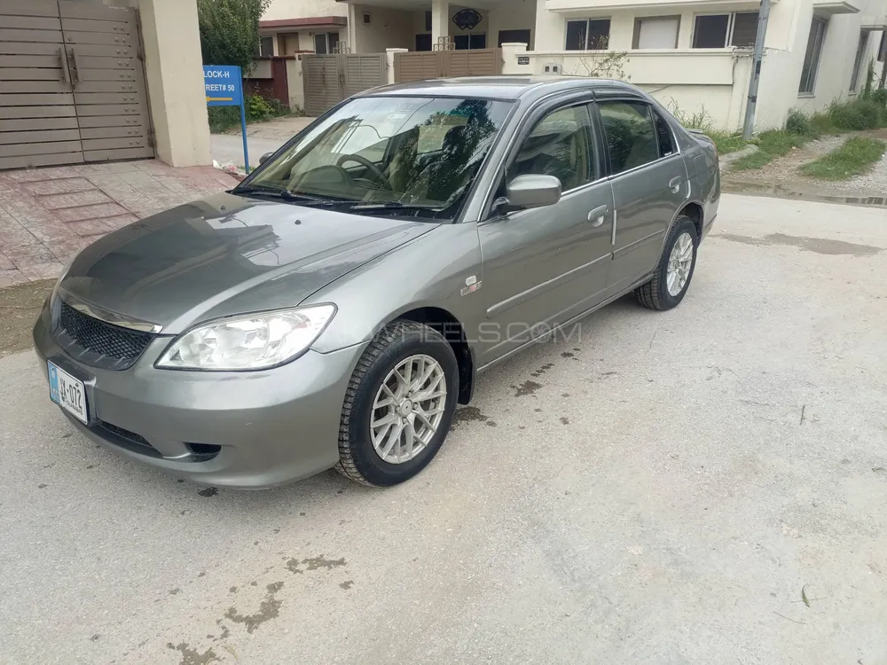 Honda Civic 2005 for Sale in Islamabad Image-1