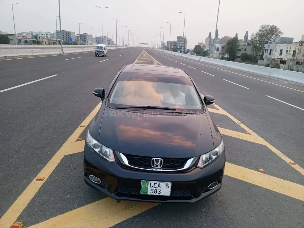 Honda Civic 2015 for Sale in Lahore Image-1