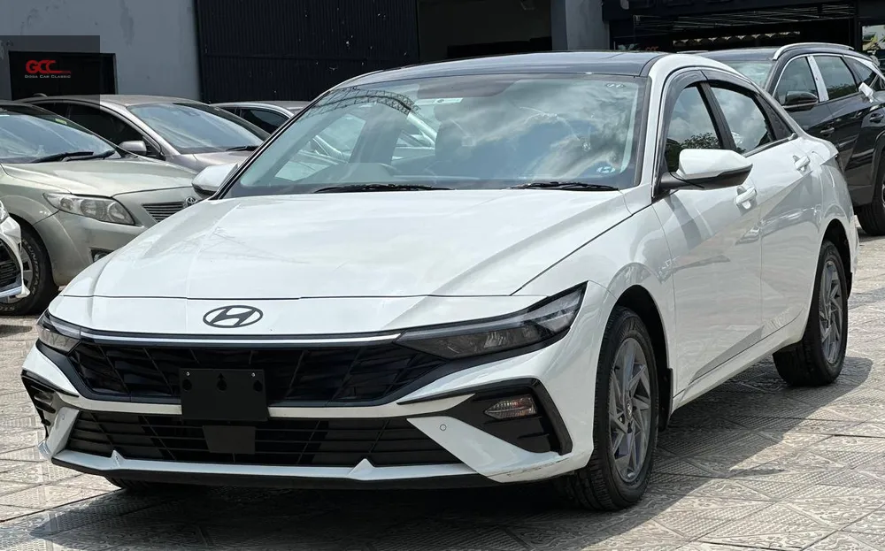 Hyundai Elantra 2025 for Sale in Islamabad Image-1