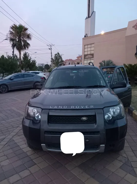 Land Rover Defender 2005 for Sale in Wah cantt Image-1