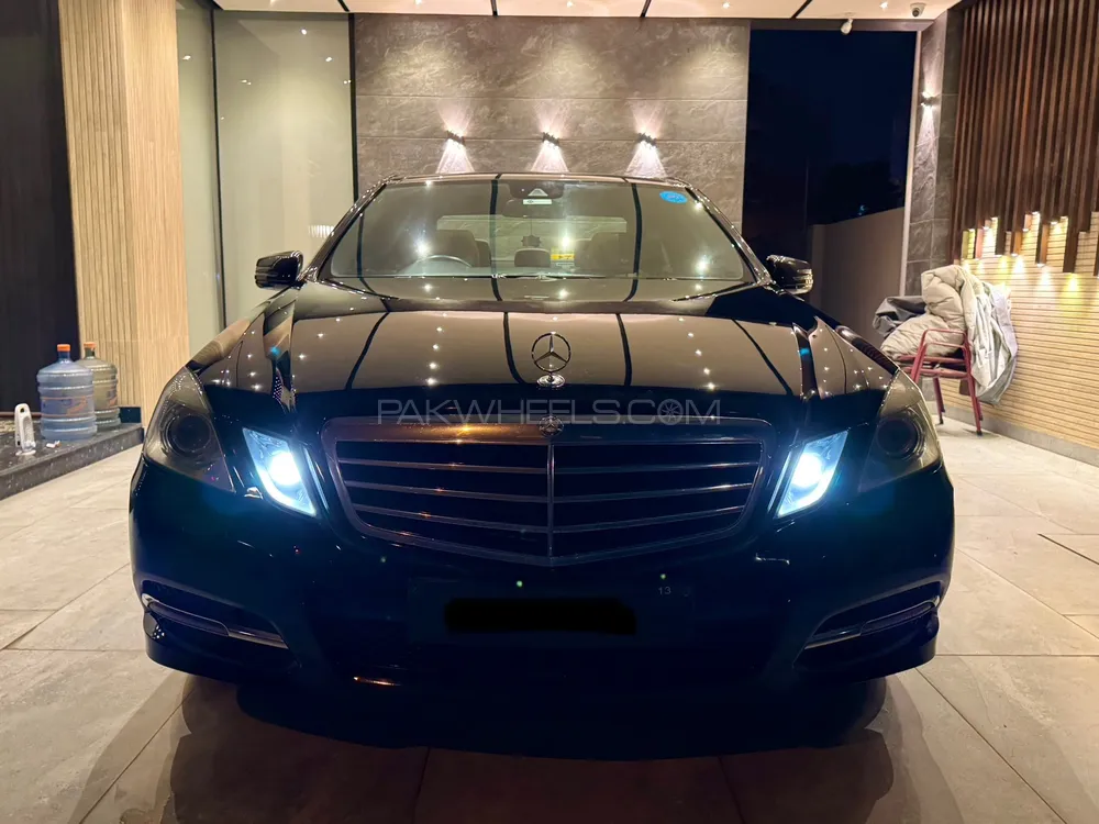 Mercedes Benz E Class 2013 for Sale in Lahore Image-1