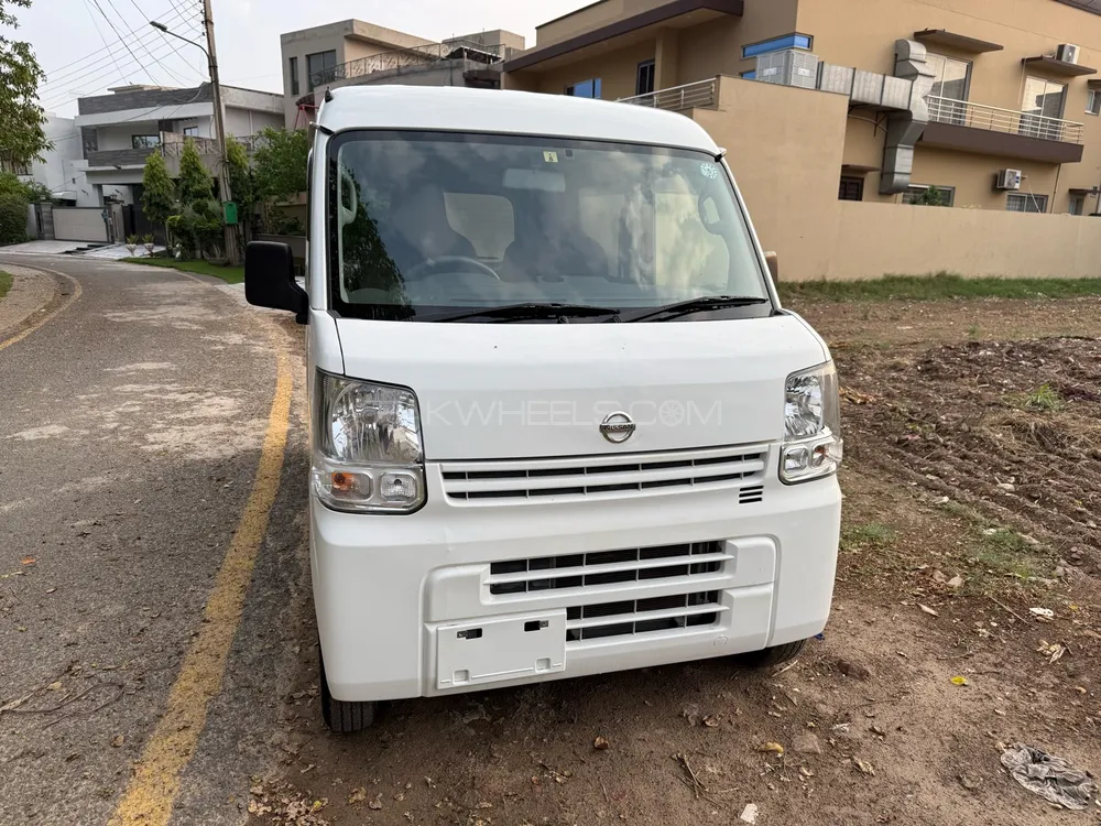 Nissan Clipper 2020 for Sale in Lahore Image-1