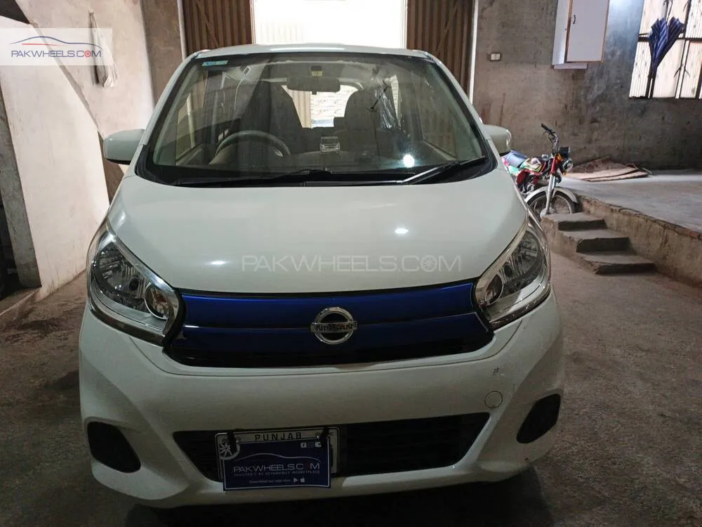 نسان ڈیز 2017 for Sale in گجرانوالہ Image-1