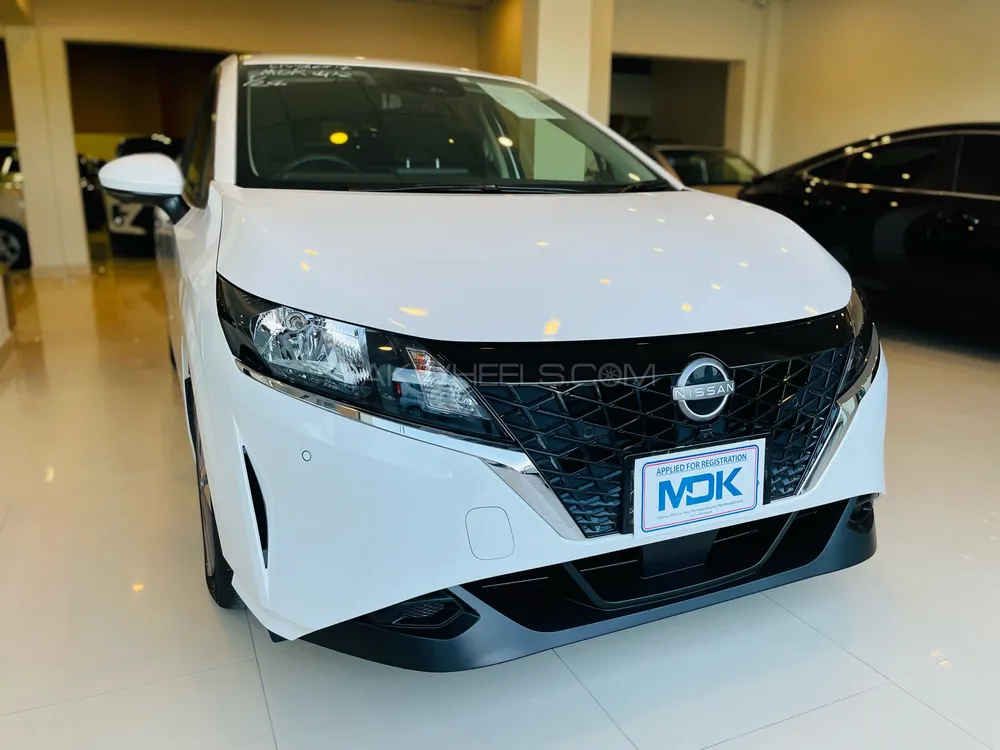 Nissan Note 2021 for Sale in Islamabad Nissan Note 2021 for Sale in Islamabad Image-2