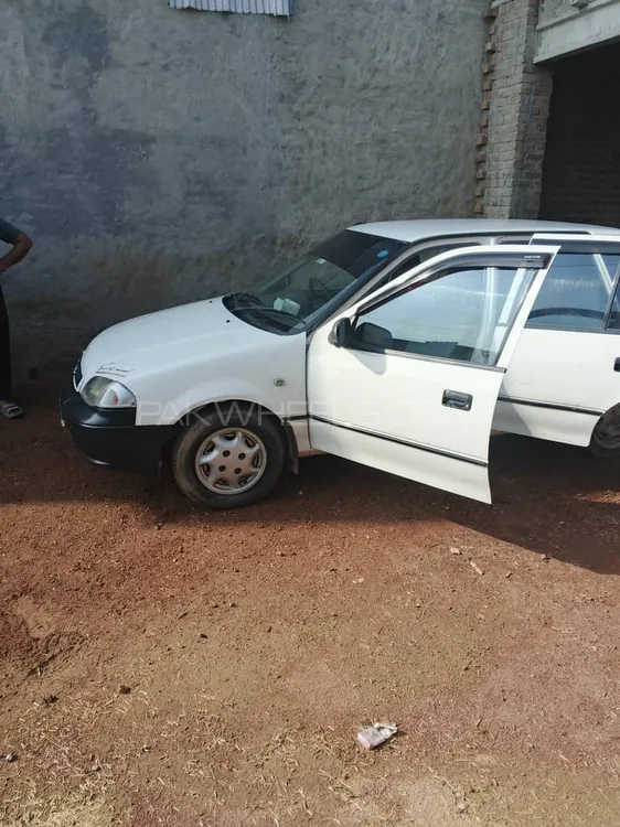 Suzuki Cultus 2004 for Sale in Sialkot Image-1