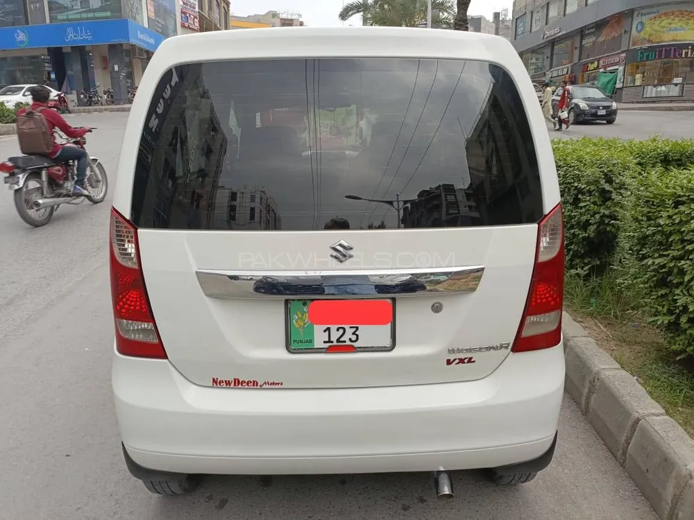 Suzuki Wagon R 2017 for Sale in Islamabad Image-1