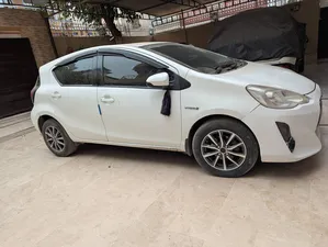Toyota Aqua S 2015 for Sale