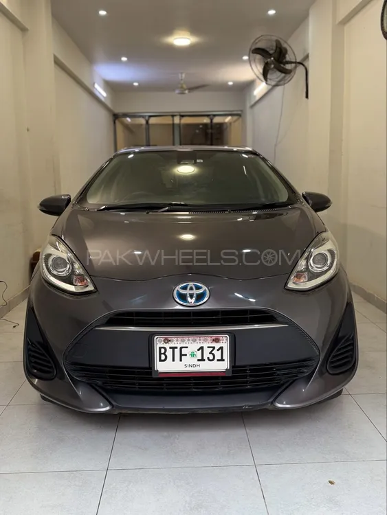 Toyota Aqua 2017 for Sale in Karachi Image-1