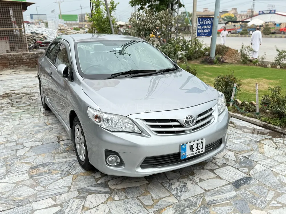 Toyota Corolla 2012 for Sale in Peshawar Image-1