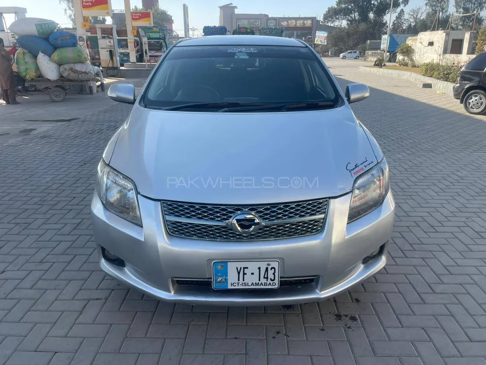 Toyota Corolla 2014 for Sale in Kamra Image-1