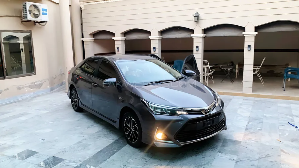 Toyota Corolla 2023 for Sale in Multan Image-1