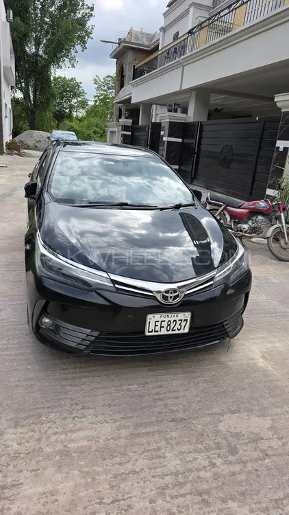 Toyota Corolla 2016 for Sale in Islamabad Image-1