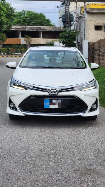 Toyota Corolla 2023 for Sale in Islamabad Image-1
