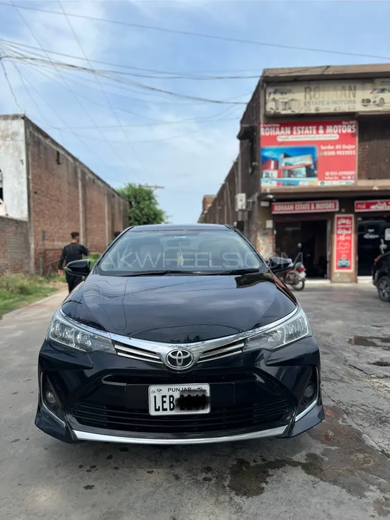 Toyota Corolla 2018 for Sale in Gujranwala Image-1