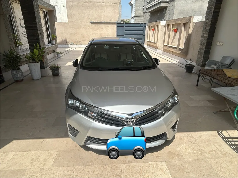 Toyota Corolla 2017 for Sale in Faisalabad Image-1