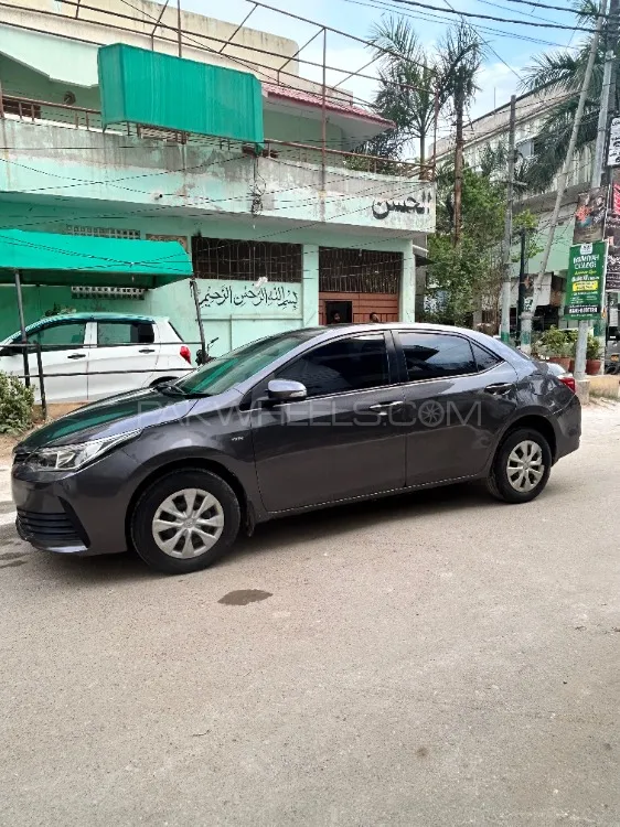 Toyota Corolla 2018 for Sale in Karachi Image-1