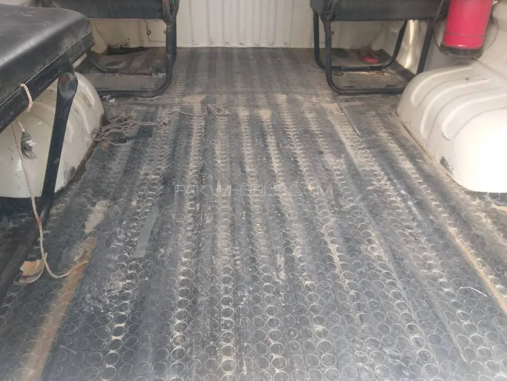 Toyota Hilux 2019 for Sale in Islamabad Image-1
