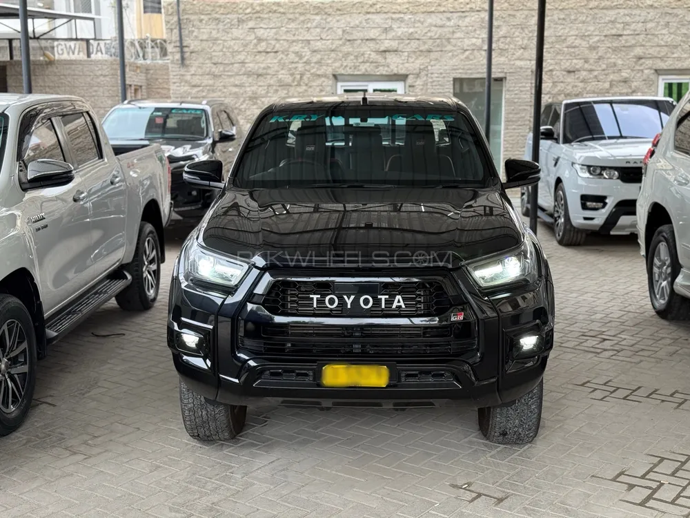 ٹویوٹا ہائیلکس 2024 for Sale in کراچی Image-1
