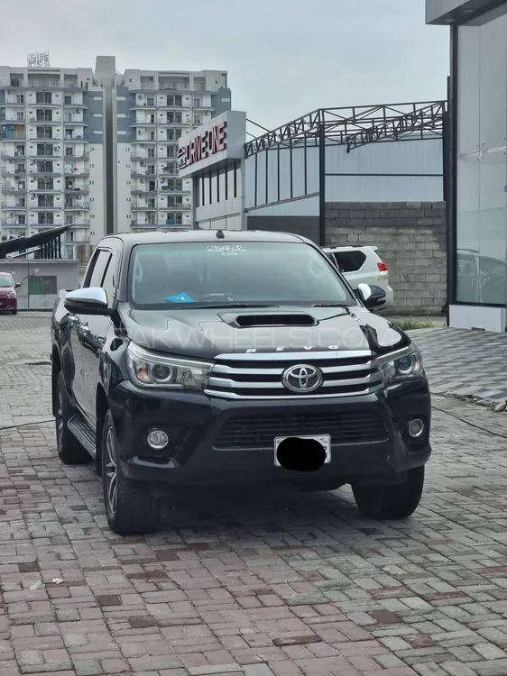 Toyota Hilux 2017 for Sale in Lahore Image-1