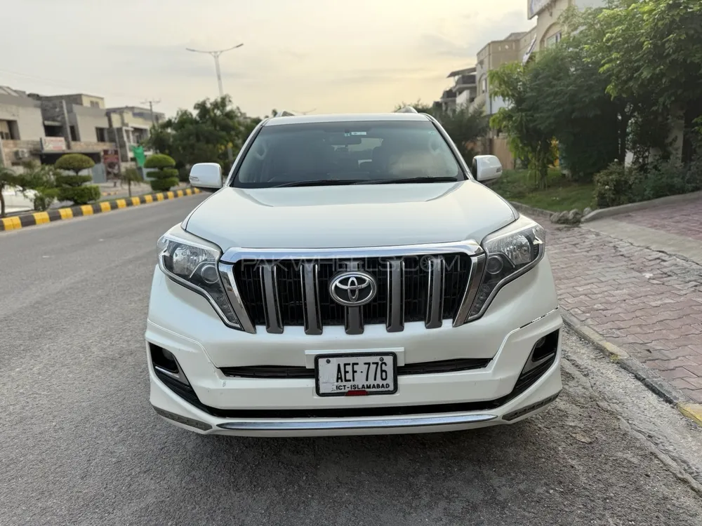 Toyota Prado 2013 for Sale in Islamabad Image-1