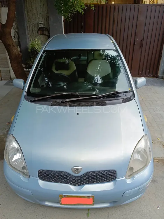 Toyota Vitz 2003 for Sale in Karachi Image-1